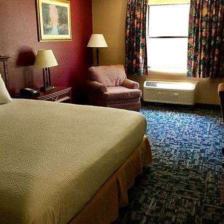 American Inn North Kansas City Exterior foto